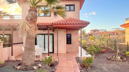 VILLA MAJANICHO OUTSIDE